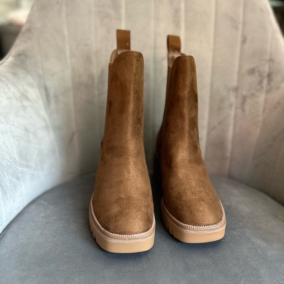 Bambo faux suede boot - brown - size 7 - Picture 6 of 9